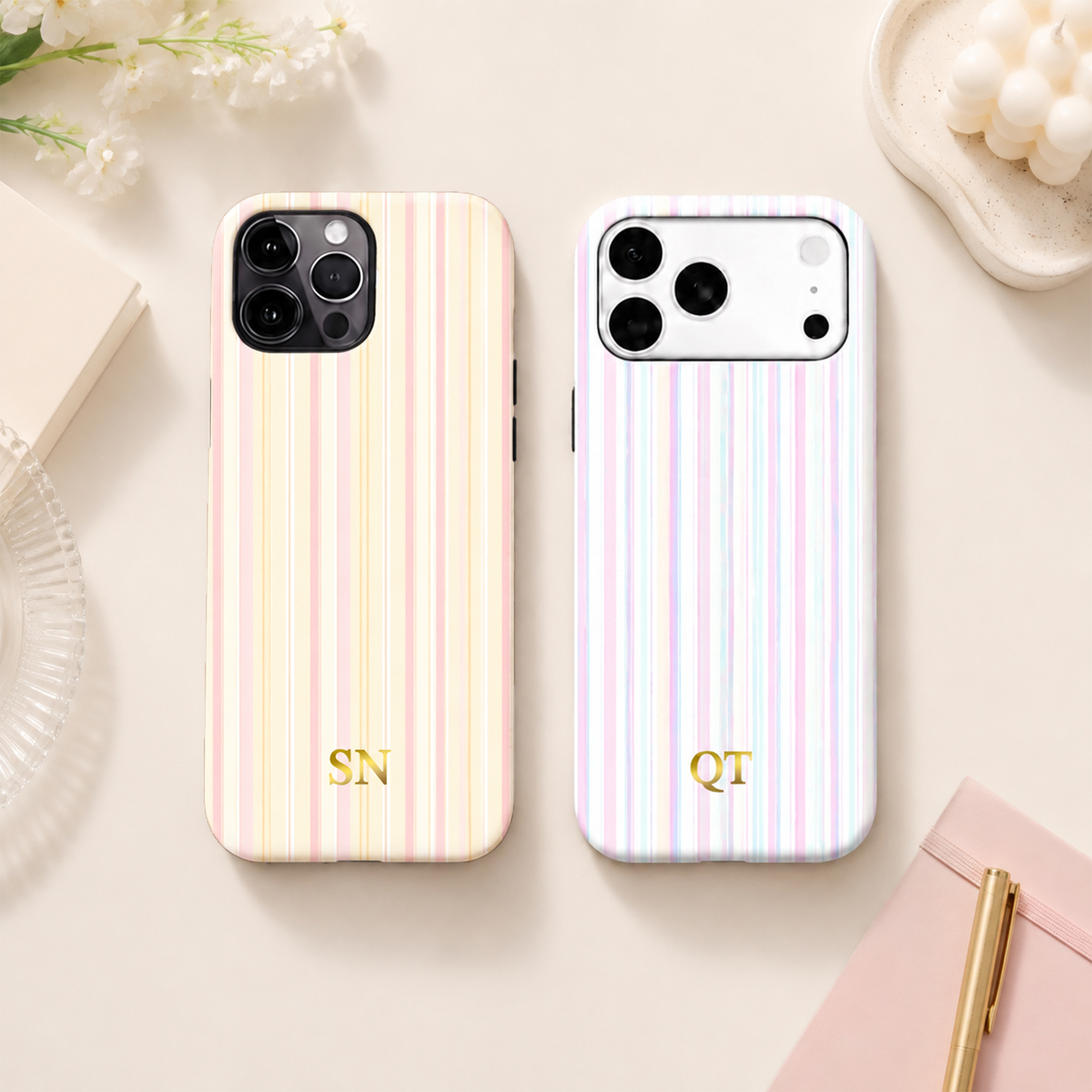 Individuell gestaltete Handyhülle mit Monogramm und Streifenmuster für iPhone oder Samsung – Alltagsgeschenk, Geburtstags- oder Weihnachtsgeschenk für Familie und Freunde