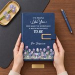 Carnet A5 personnalisé en cuir PU multicolore avec fleur de naissance, titre et texte – Pour un usage quotidien, anniversaire, intégration – Cadeau pour un collègue ou un ami