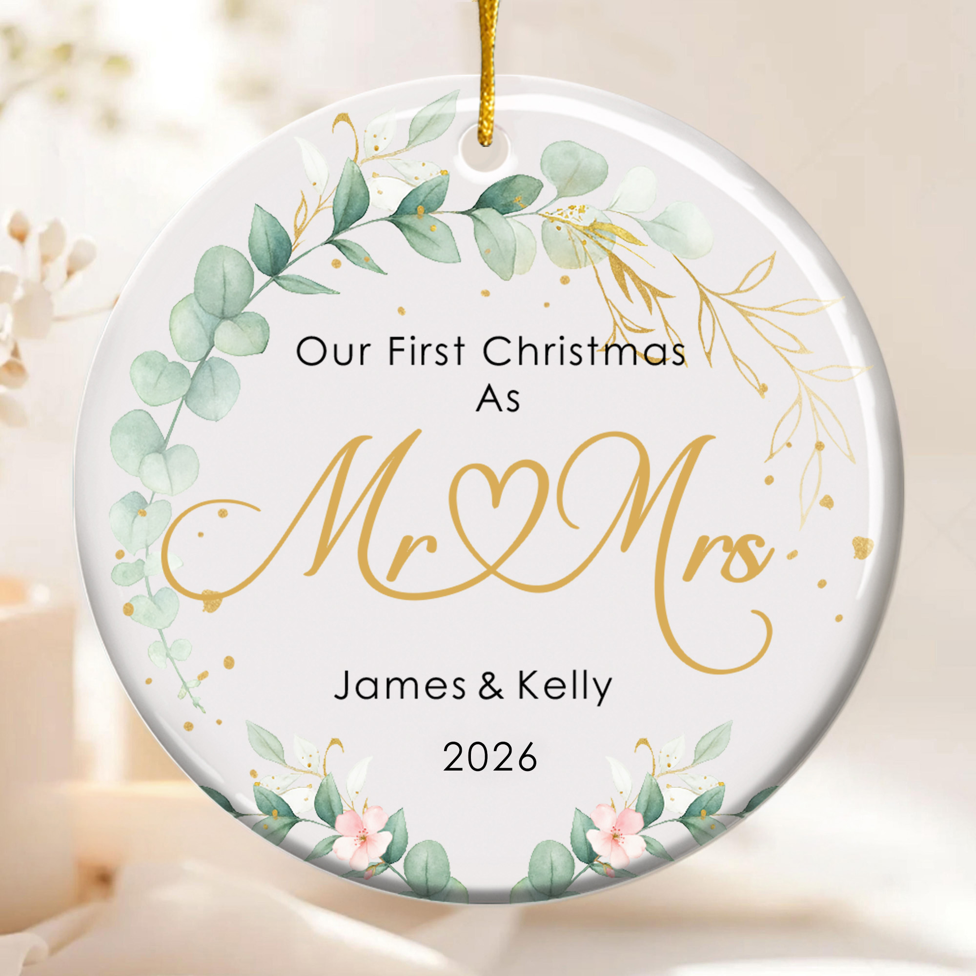 Personalisierte Unser erstes Weihnachten als Herr und Frau Keramik Ornament mit Namen und Jahr Weihnachtsgeschenk für Paare