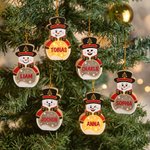 Personalisierter LED Weihnachtsanhänger | Nussknacker-Schneemann-Optik | Holz Dekofigur | Weihnachtsgeschenk für Kinder & Familie