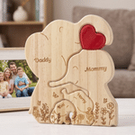 Gepersonaliseerde houten knuffelolifantjesfamilie-puzzel met rood hart en bloemen, met 2-6 namen – bureauversiering, verjaardags- of jubileumcadeau voor mama en het gezin