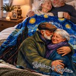 Gepersonaliseerde, zachte deken met een foto van een stel in de kunststijl van Van Gogh, geschilderd in olieverf, met tekst – cadeau voor een jubileum of verjaardag voor een stel