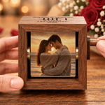 Personalized Film 8/16 Photos Tally Mark Wooden LED Light Flip Book Frame Animation Machine Box with Names and Year Anniversary Gift for Couple