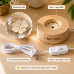 Lampada LED personalizzata con sfera di cristallo, base in legno e nome - Regalo di compleanno per amici o familiari