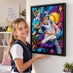 Personlige lerretstrykk i graffiti-stil med oljemaleri-inspirert motiv av softballspiller, med navn – interiørdekorasjon. Sendes fra USA. Bursdagsgave til softballspillere