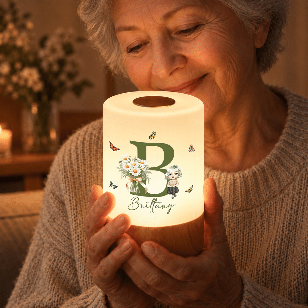 Veilleuse personnalisée avec fleur de naissance et personnage de dessin animé, à intensité variable et couleurs changeantes, avec prénom et initiale – Décoration de chambre, cadeau d'anniversaire pour 3