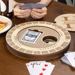 Juego de tablero de madera para jugar al Cribbage personalizado con monograma grabado, 4 pistas y 16 clavijas Juego de viaje para fiestas Regalo de cumpleaños para los amantes del Cribbage 3