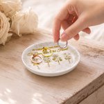 Personalised Vintage Birth Flower Ceramic Trinket Jewellery Dish with 1-10 Names Home Decor Anniversary Gift for Friends Besties