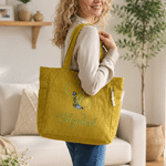 Personlig broderad tygväska i corduroy med blommönster och initialer, stor kapacitet – med namn, perfekt som födelsedagspresent till kvinnor