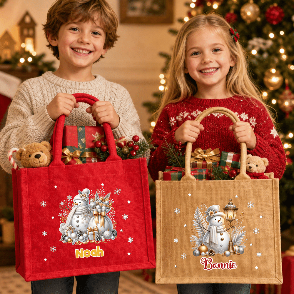 Bolso de lino rojo de gran capacidad, personalizado con un muñeco de nieve navideño y ramas de pino, con nombre. Ideal para el uso diario, como regalo para fiestas navideñas, para la familia, los amig 5