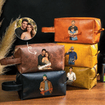 Borsa da toilette personalizzata in similpelle PU in stile fumetto con nome sul manico – Accessori da viaggio – Regalo di compleanno o di Natale per papà, uomo, marito