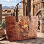 Personalised 3D-Effect Artwork Highland Cow Large Capacity Tote Bag with Name Daily Use Birthday Gift for Women Highland Cow Lovers