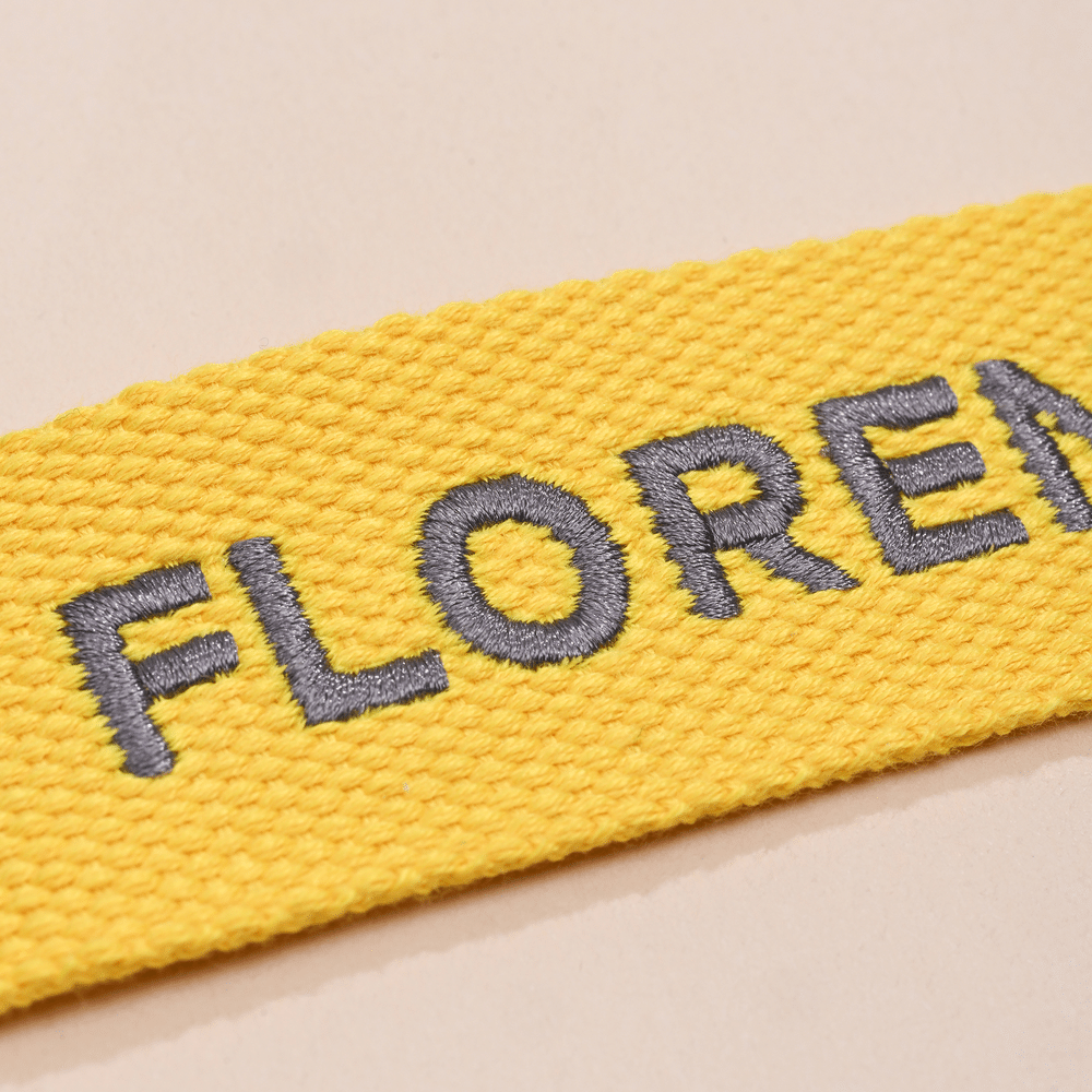 Personlig metallspenne med flerfarget brodert navn – bagasjelapp – reiseutstyr – forretningsgave – bursdagsgave til reiseentusiaster 5