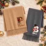 Écharpe-châle personnalisée de Noël avec initiale, à pompons doux multicolores et nom – Accessoire d'hiver, cadeau de Noël ou d'anniversaire pour la famille et les amis