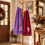 Écharpe-châle personnalisée de Noël avec initiale, à pompons doux multicolores et nom – Accessoire d'hiver, cadeau de Noël ou d'anniversaire pour la famille et les amis
