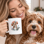 Tasse en céramique personnalisée de 11 oz ou 15 oz, avec photo d'un personnage de dessin animé floral à l'aquarelle représentant un animal de compagnie et son nom – Cadeau de Noël pour les amoureux de