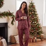 Gepersonaliseerde pyjamaset met monogram, feestelijke strepen, hulst en dennen, met initialen – thuiskleding, verjaardags- en kerstcadeau voor vriendinnen