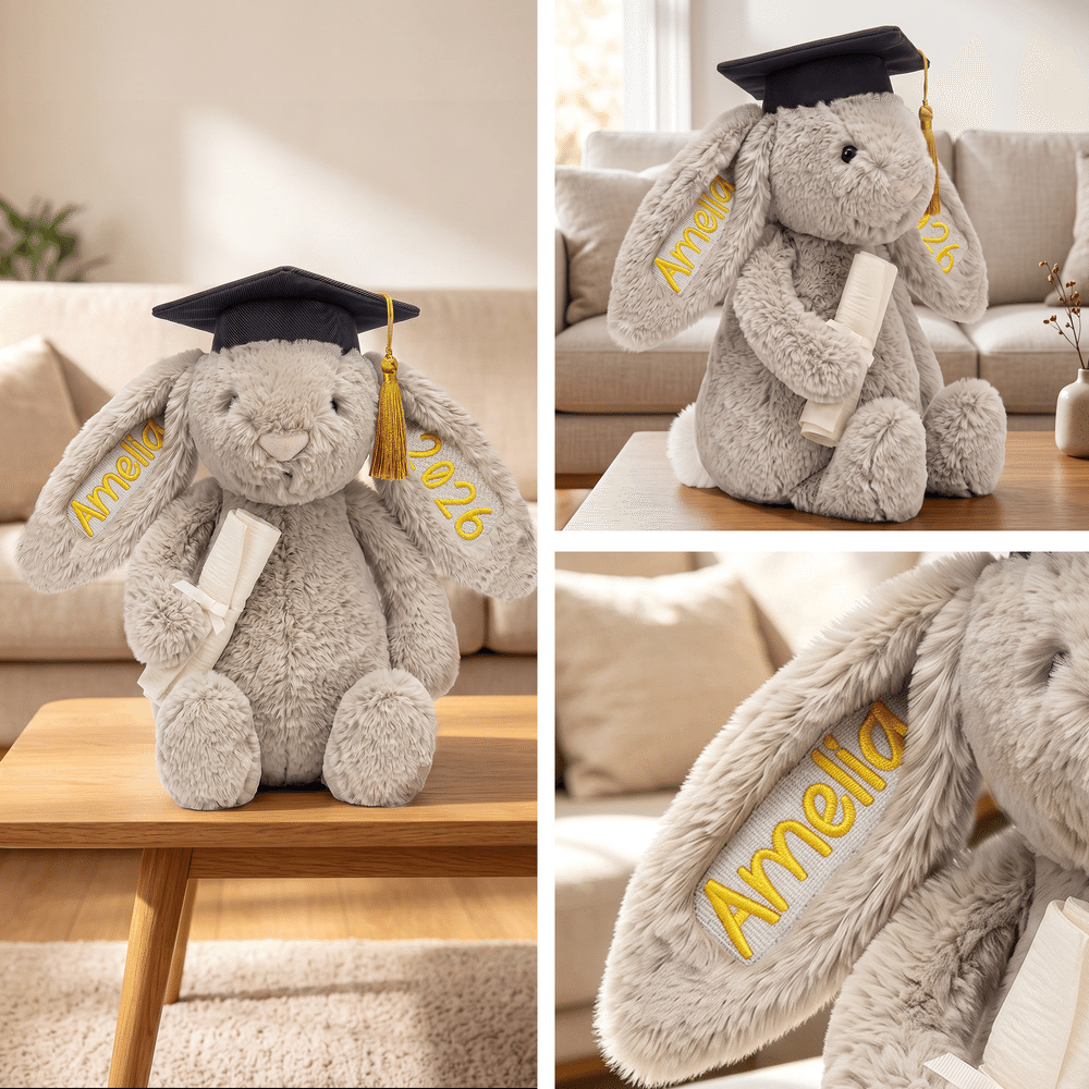 Juguete de peluche en forma de conejo con nombre bordado, con un bonito diseño de birrete de graduación, ideal como regalo para la fiesta de graduación de los recién graduados 5