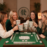 Tasse en céramique personnalisée « Mahjong Floral Multicolor » de 11 oz ou 15 oz, avec sous-verre et prénom – Cadeau d'anniversaire pour les amateurs et joueurs de mah-jong, idéal pour une soirée mah-jong 7
