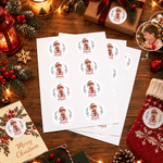Gepersonaliseerde schattige kerstmuts met 3D-effect, cartoonfiguurtje in zittende houding, fotostickers met naam, cadeauverpakkingsetiket, kerstcadeau voor kinderen 6
