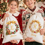 Personalized Christmas Highland Cow Holly Garland Large Capacity Canvas Drawstring Gift Bag with Name Christmas Gift for Highland Cow Lovers Family
