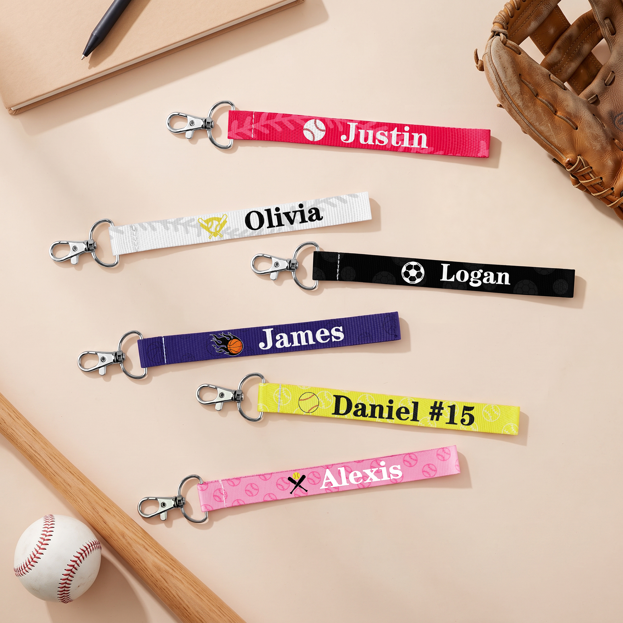 Personalisierter Schlüsselanhänger im Ballsport-Armband-Design mit Namen – für den täglichen Gebrauch, als Geburtstags- oder Spieltagsgeschenk für Sportbegeisterte