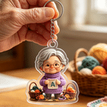 Llavero acrílico personalizado con una exquisita ilustración en 3D de una abuela tejiendo, con foto e iniciales; regalo de cumpleaños para la abuela y personas mayores 5