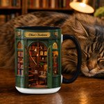 Spersonalizowany kubek ceramiczny z motywem graficznym z efektem 3D, z napisem „Bookstore”, o pojemności 11 oz i 15 oz – idealny na co dzień lub jako prezent urodzinowy dla miłośników książek i moli książkowych
