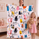 Manta suave personalizada con estampado multicolor de simpáticos gatos y perros de dibujos animados, con nombre; decoración para el hogar; regalo para fiestas navideñas y cumpleaños, ideal para los amantes de las mascotas y sus dueños 1