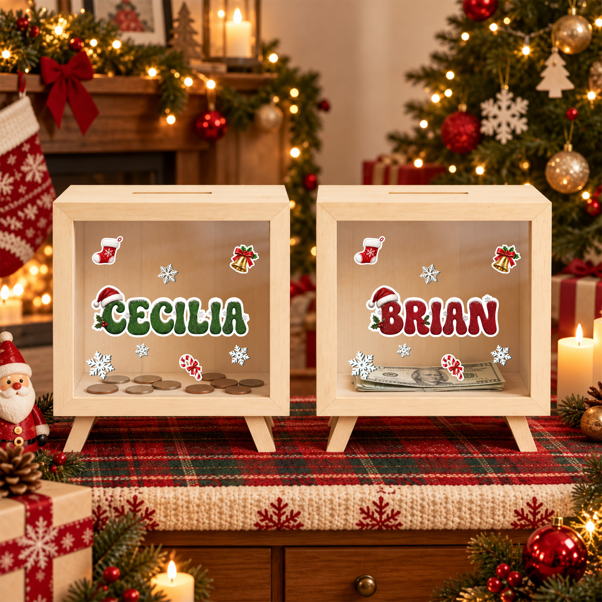 Personalisierte Weihnachts-Spardose mit Weihnachtsmannmütze und Glitzer-Namensschild aus Holz – Weihnachtsgeschenk für Jungen und Mädchen