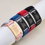 Gepersonaliseerde verstelbare medische SOS armband met tekst, ID-plaatje en magnetische sluiting - cadeau voor diabetes, allergieën of autisme