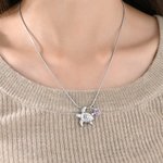 Collier pendentif personnalisé en forme de tortue de mer avec pierre de naissance, urne à cendres et inscription – Bijou de crémation, souvenir commémoratif, cadeau pour femme