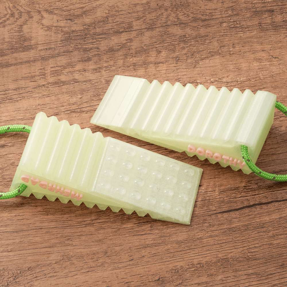 Cale de porte personnalisée sur le thème des pompiers, phosphorescente, avec prénom et boucle réfléchissante en paracorde – Cadeau de Noël ou d'usage quotidien pour un pompier 5