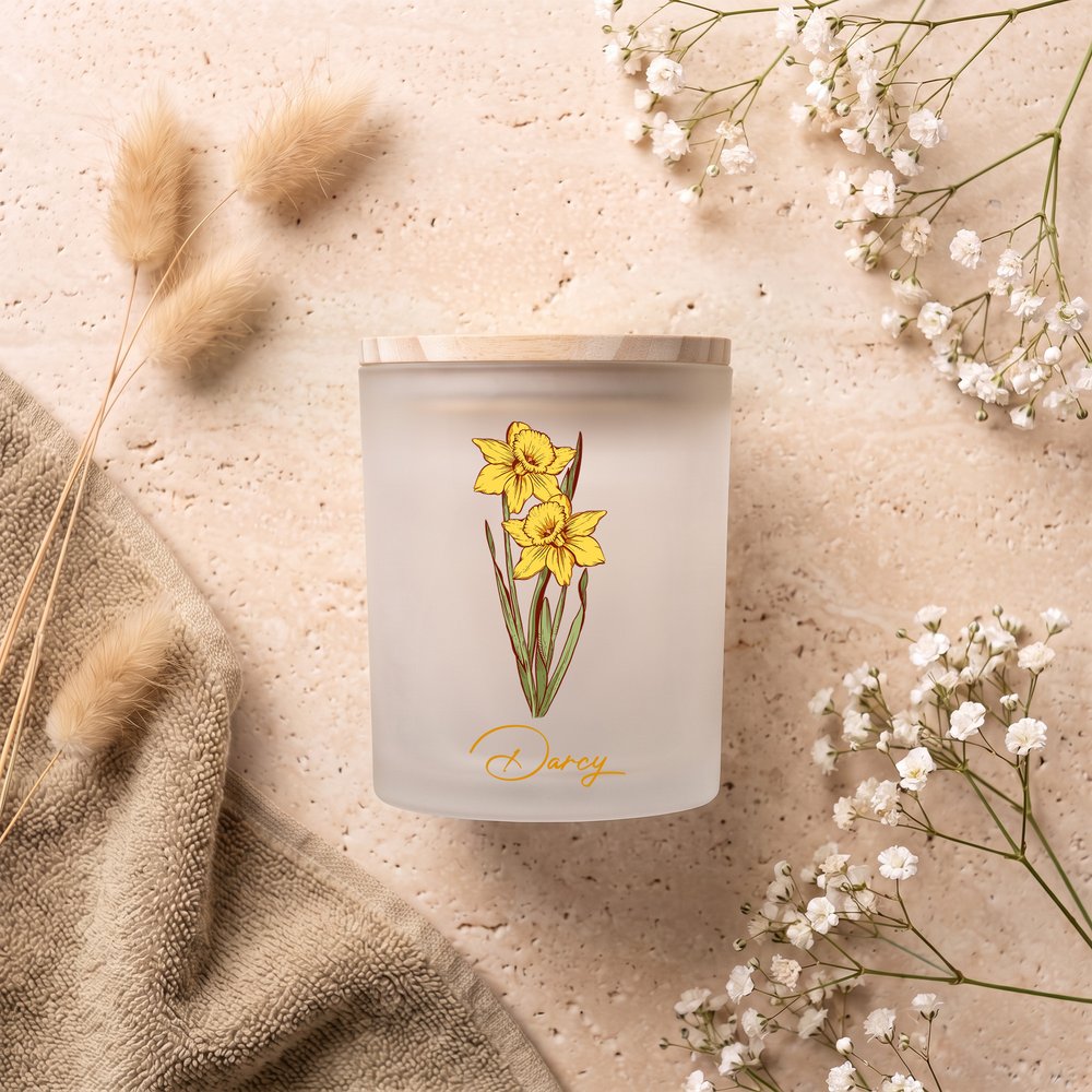 Portavelas personalizado de estilo retro con la flor del mes de nacimiento, vela LED y nombre; decoración de mesa, regalo de cumpleaños o Navidad para amigos, familiares y parejas 3