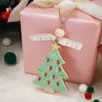 Décoration de Noël en bois en forme d'ampoule personnalisée, avec le titre et le nom de famille de l'enseignant, les noms des élèves, le niveau et l'année. Cadeau de Noël pour les enseignants