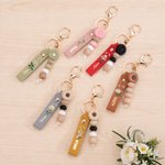 Personalized Birth Flower PU Leather Keychain with Name and Daisy Bead Pendant Wedding Party Birthday Gift for Best Friends Bridesmaids 1