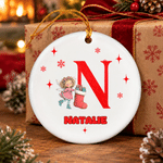 Décoration de Noël personnalisée : chaussette de Noël en céramique avec l'initiale d'un lutin de Noël et le prénom – Décoration d'intérieur et cadeau de Noël pour la famille et les enfants 2
