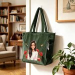 Borsa tote in velluto a coste personalizzata con foto, personaggio dei cartoni animati, fiore del mese di nascita e nome – Per l’uso quotidiano, la spesa e come regalo di compleanno per la fidanzata o le donne