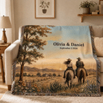 Personalized Vintage Western-Style Soft Throw Tassel Blanket with Name and Date Wedding Anniversary Gift for Couples Newlyweds