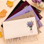 Bufanda personalizada, cálida y suave, con motivos de pintura al óleo, flores de nacimiento y borlas, con nombre; ideal para el día a día, regalo de invierno para familiares y amigos 2
