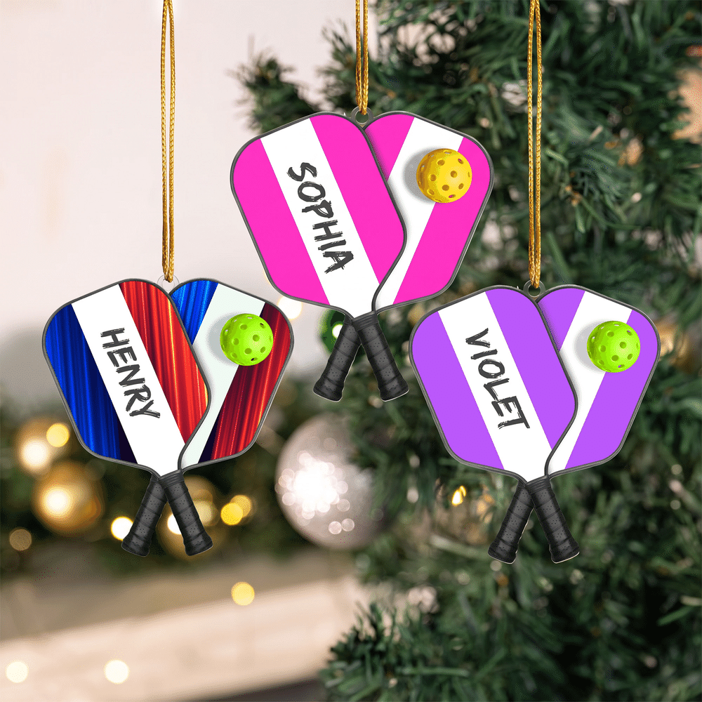 Adorno acrílico 2D personalizado y colorido con forma de raqueta de pickleball y nombre: regalo de Navidad para jugadores y entrenadores de pickleball 1