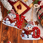 Adorno acrílico personalizado de Navidad con un muñeco de nieve leyendo, con nombre y letra; decoración para el árbol de Navidad y el hogar; regalo de Navidad para niños y la familia 5
