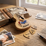 Étui porte-médiators en bois personnalisé avec personnage de dessin animé et effet 3D, comportant un texte avec le prénom et 3 médiators – Cadeau d'anniversaire pour les guitaristes et leurs parents 5