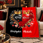 Manta suave personalizada con motivo romántico: rey, reina, corona y borla de rosa, con nombre; decoración para el hogar; regalo de Navidad, fiestas y días festivos para parejas, marido y mujer 3