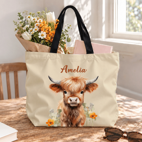 Sac fourre-tout personnalisé de grande capacité, motif floral aquarelle et vache des Highlands, avec prénom et fermeture à glissière – Idéal pour les courses, le quotidien, les voyages ; cadeau pour les femmes, la meilleure amie ou la famille