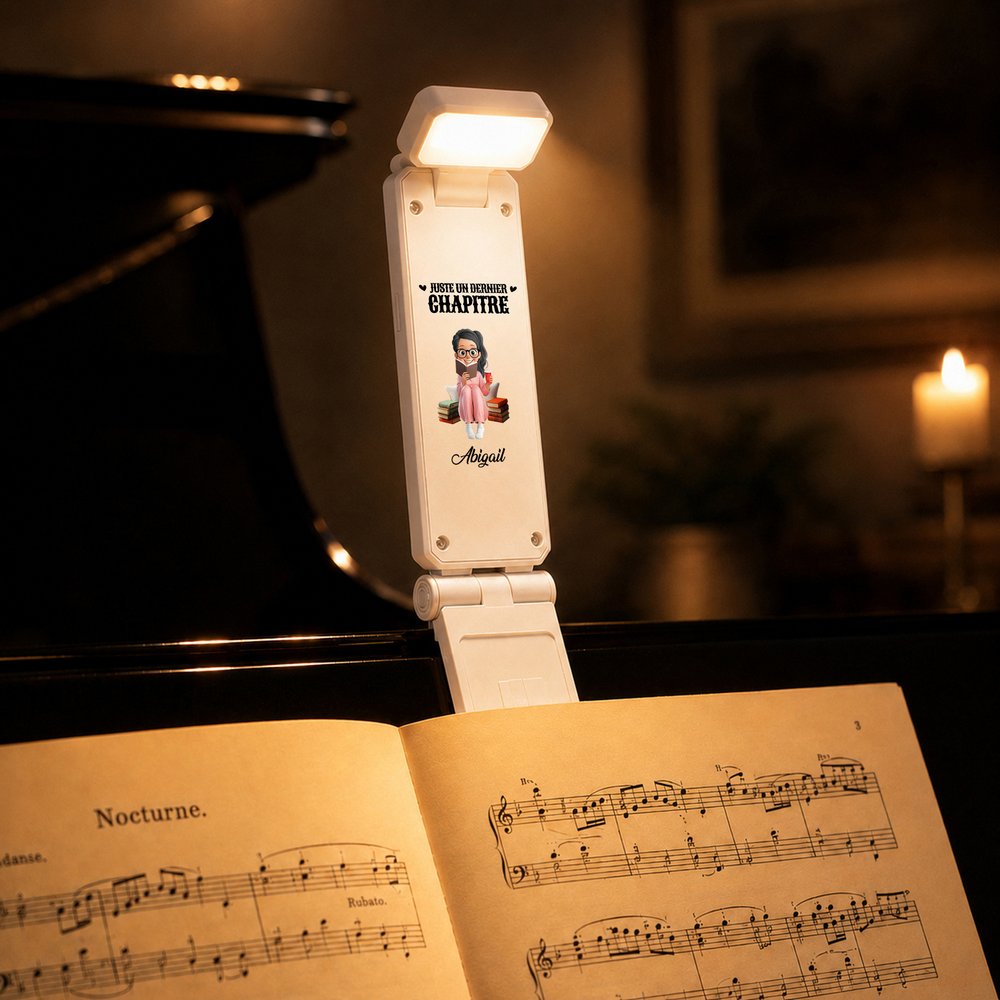Lampe de lecture LED personnalisée avec personnage de dessin animé et nom - Cadeau d'anniversaire pour les amoureux de lecture 5
