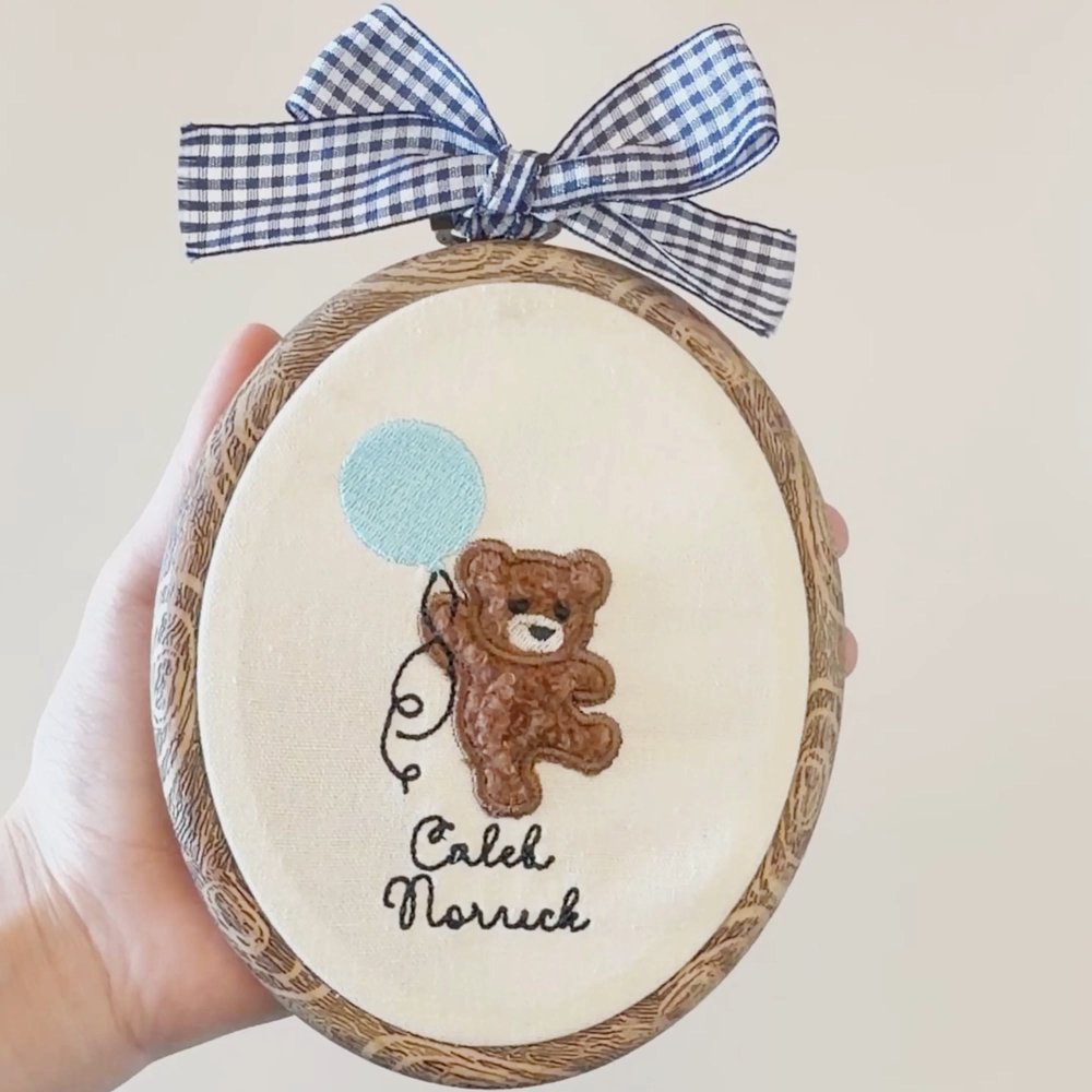 Personalised Embroidered Teddy Bear Balloon Name Sign with Bow Nursery Wall Decor Baby Announcement Baby Shower Gift for Baby New Parent 3