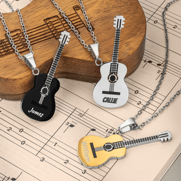 Collier pendentif guitare personnalisé avec prénom – Bijou raffiné – Accessoire pour festival de musique – Cadeau d'anniversaire pour guitariste et mélomane