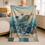 Personalised Sea Turtle Family Quilt-Effect Soft Throw Blanket with Title and 1-10 Names Home Decor Birthday Christmas Gift for Mum Gran Family 1