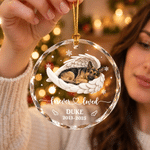 Adorno redondo de cristal personalizado con foto de una mascota durmiendo con alas de ángel, con nombre y año; regalo navideño conmemorativo y de condolencia para propietarios y amantes de mascotas 5